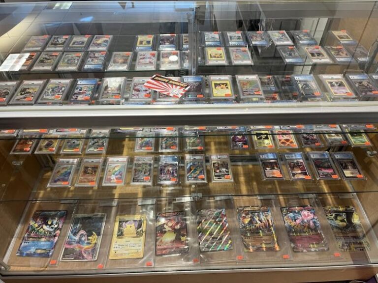 anime armory garland 75040 768x576