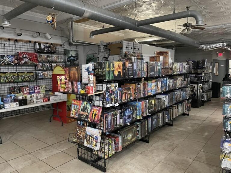 atlantis games comics norfolk 23503 768x576