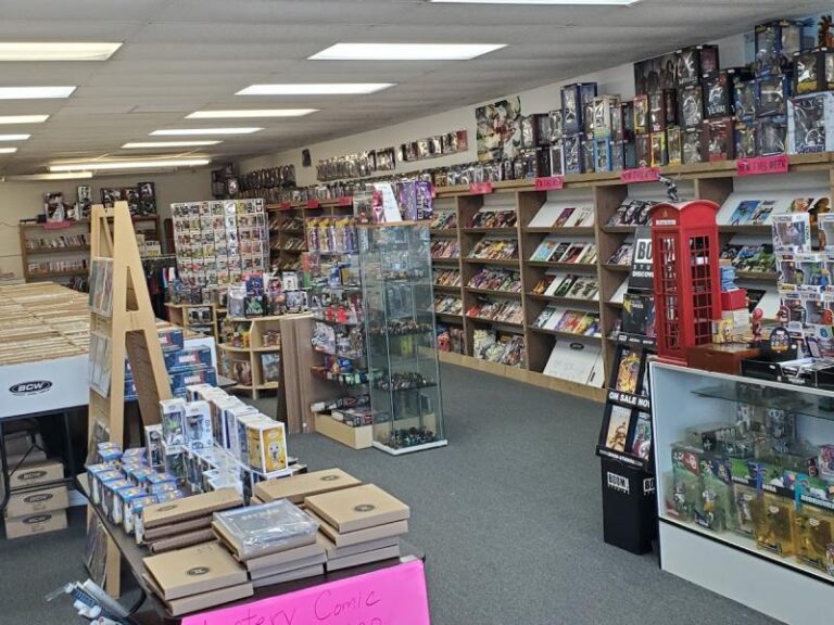 atomic comics bellflower 11414 4 768x576