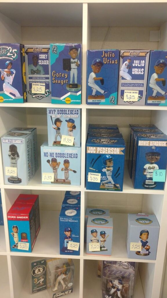 bobblemania collectibles monterey park 91754 6 576x1024