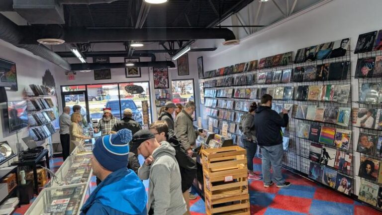 collectors emporium noblesville 17681 768x432