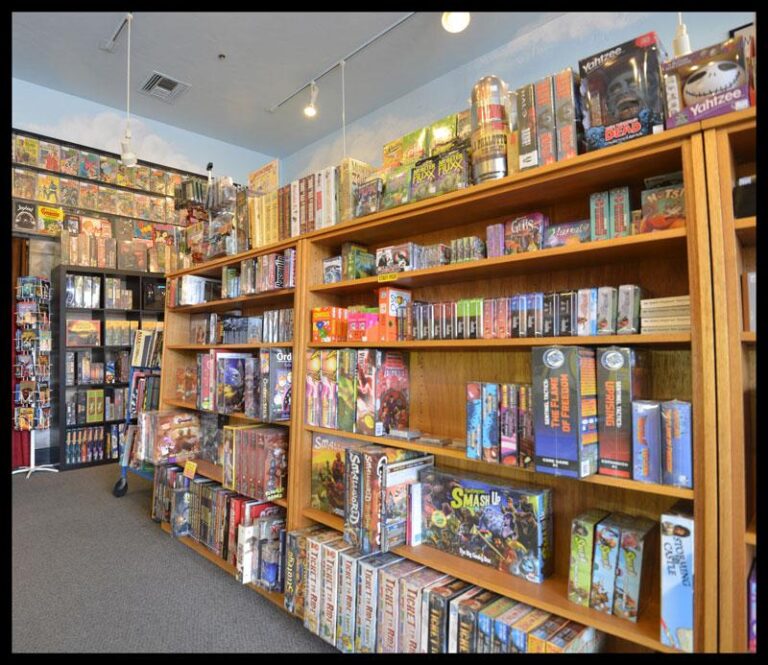 comicopolis santa cruz 95060 768x665