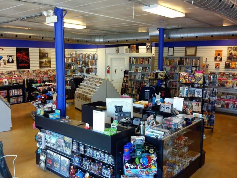comix revolution mount prospect 60056 768x576