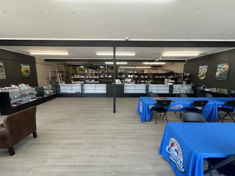 cranks trading card gallery chattanooga 37421 768x576