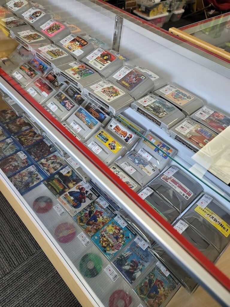 fast food anime mount prospect 60005 4 768x1024