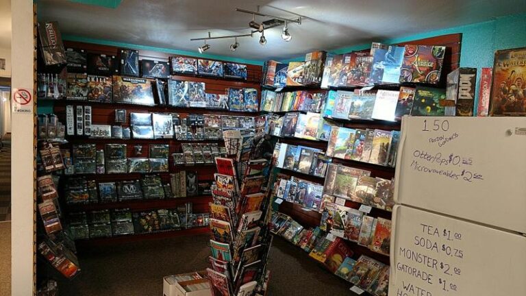 friendly ghost games casper 82601 768x432