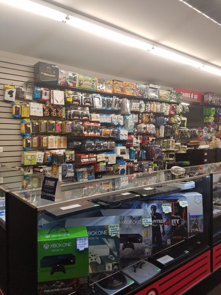 games r us chicago 60616 768x1024