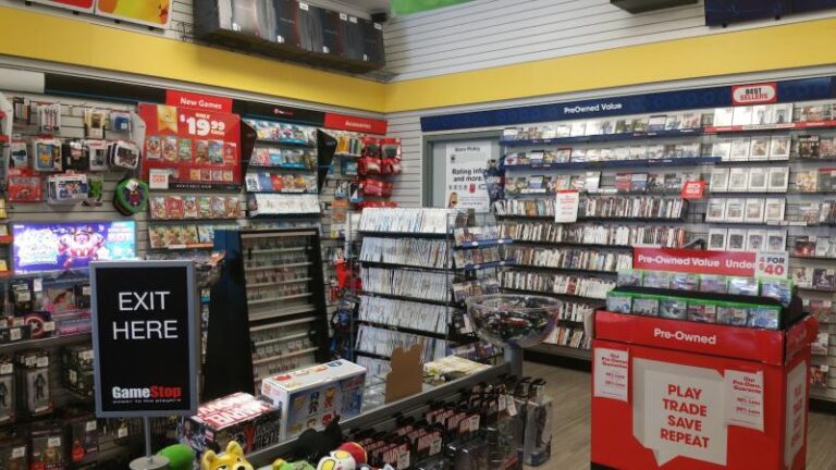 gamestop bloomington 61704 768x432