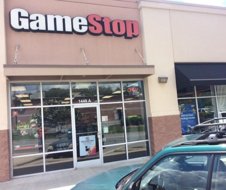 gamestop burlington 27215 768x645