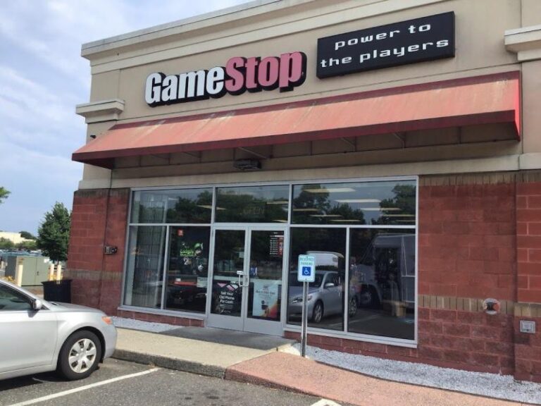 gamestop chicopee 1020 2 768x576