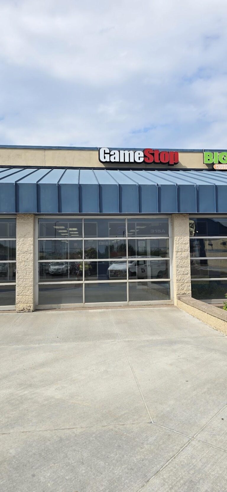 gamestop duluth 55811 768x1663