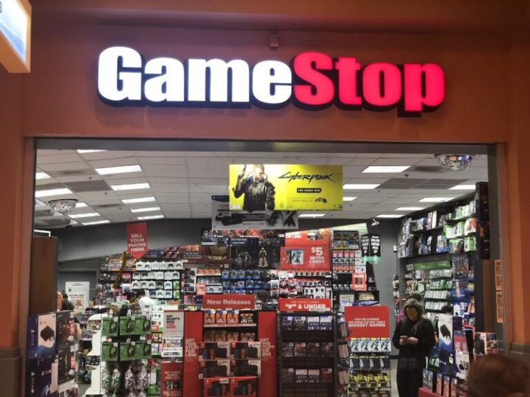 gamestop fountainebleau 11401 2 768x576