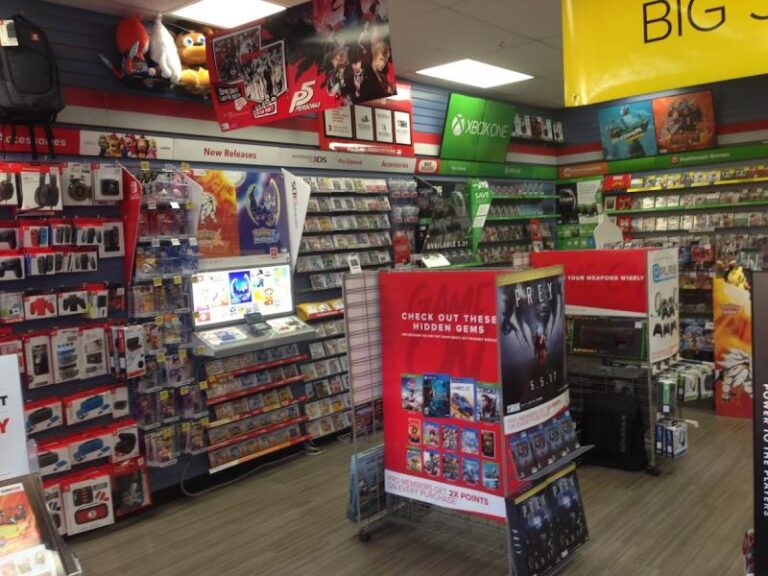 gamestop tucson 85710 768x576