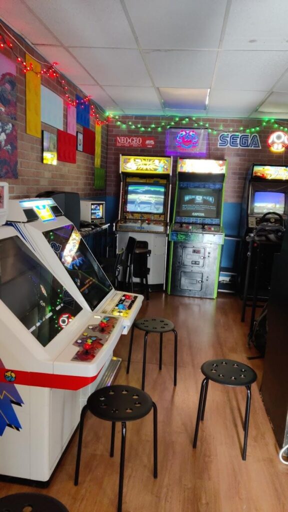 holon studios seaside 93940 576x1024