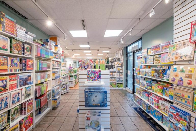 labyrinth games puzzles washington 20003 768x513