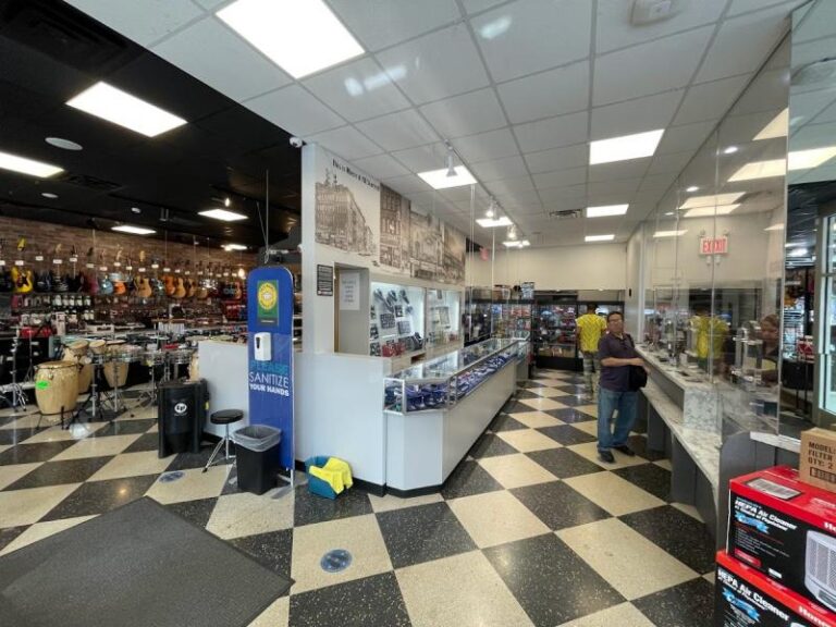 paradise pawnbrokers inc bronx 10458 768x576