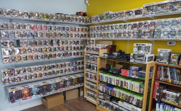 phoenix emporium games and collectibles clearwater 33765 768x472