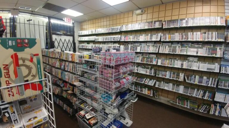 retro taku videogames royal oak 48071 2 768x432