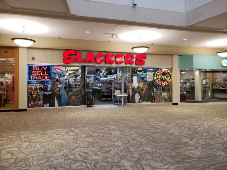 slackers music movies games toys comics alton 62002 768x576