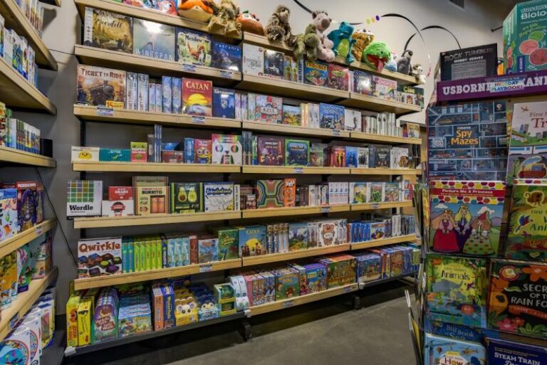 snapdoodle toys games totem lake kirkland 11901 768x513