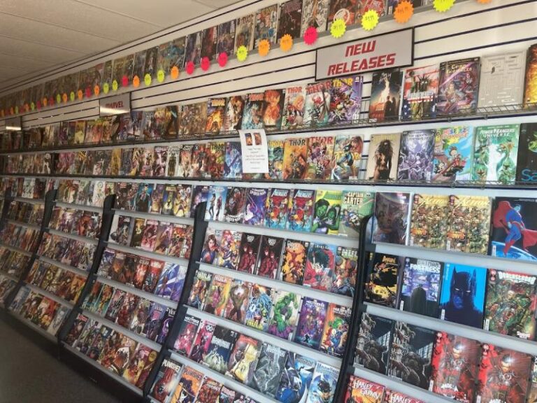 starfighter comics sioux city 51106 768x576