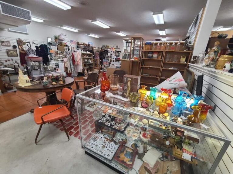 the barrel antique mall springfield 62703 768x576