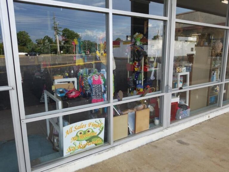 the dusty attic monroe 71291 768x576