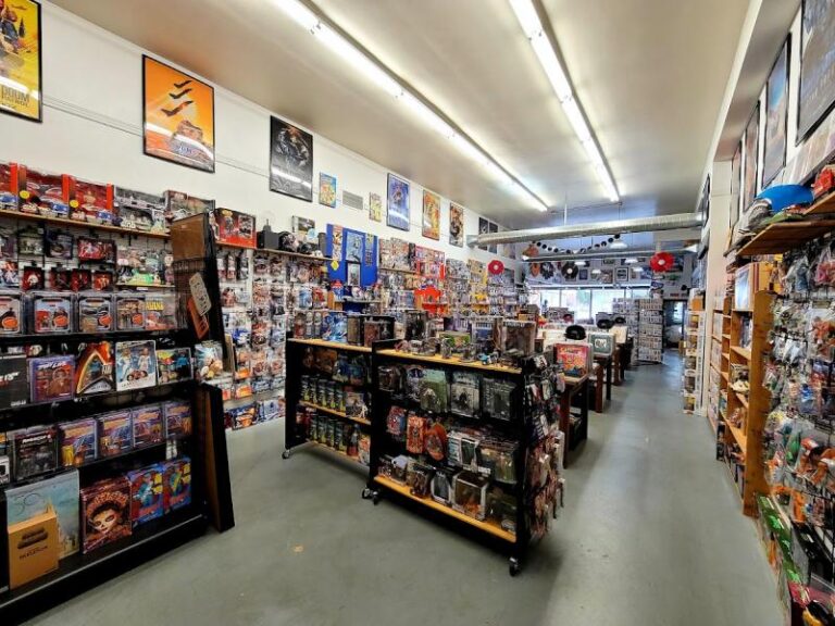 the retrowormhole medford 97501 768x576