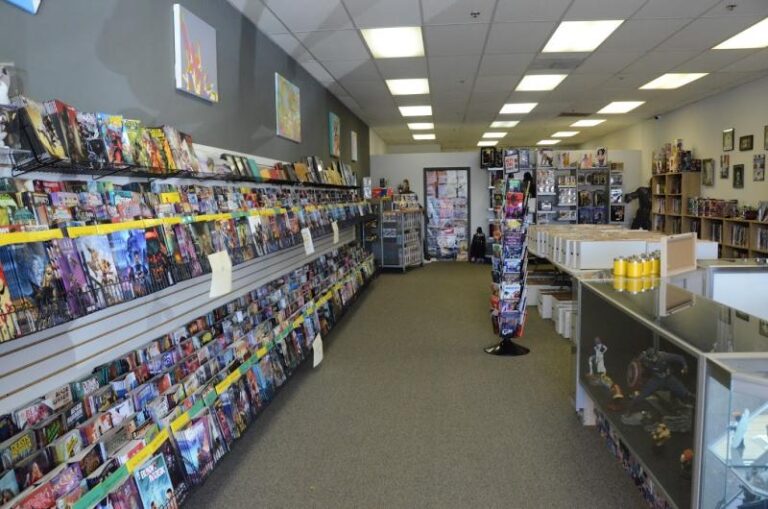 thunder comics schaumburg 60107 768x509