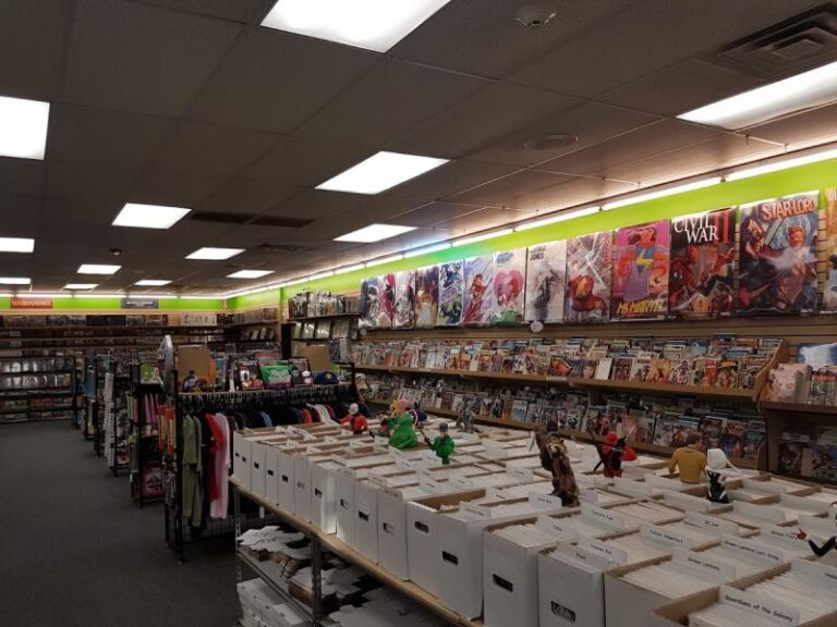 top cut collectibles berwyn 60402 2 768x576