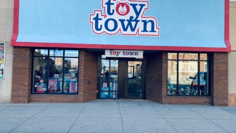 toy town casper 82601 768x432
