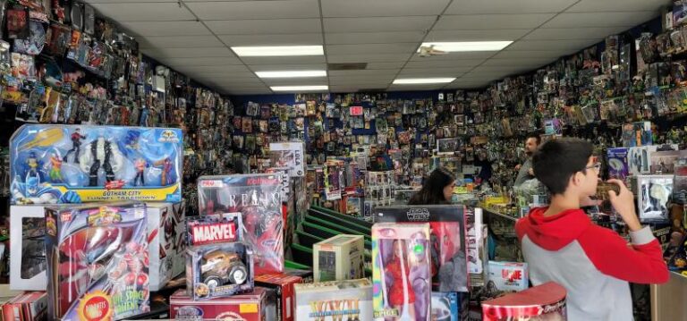 waxpax records toys schaumburg 60172 768x359